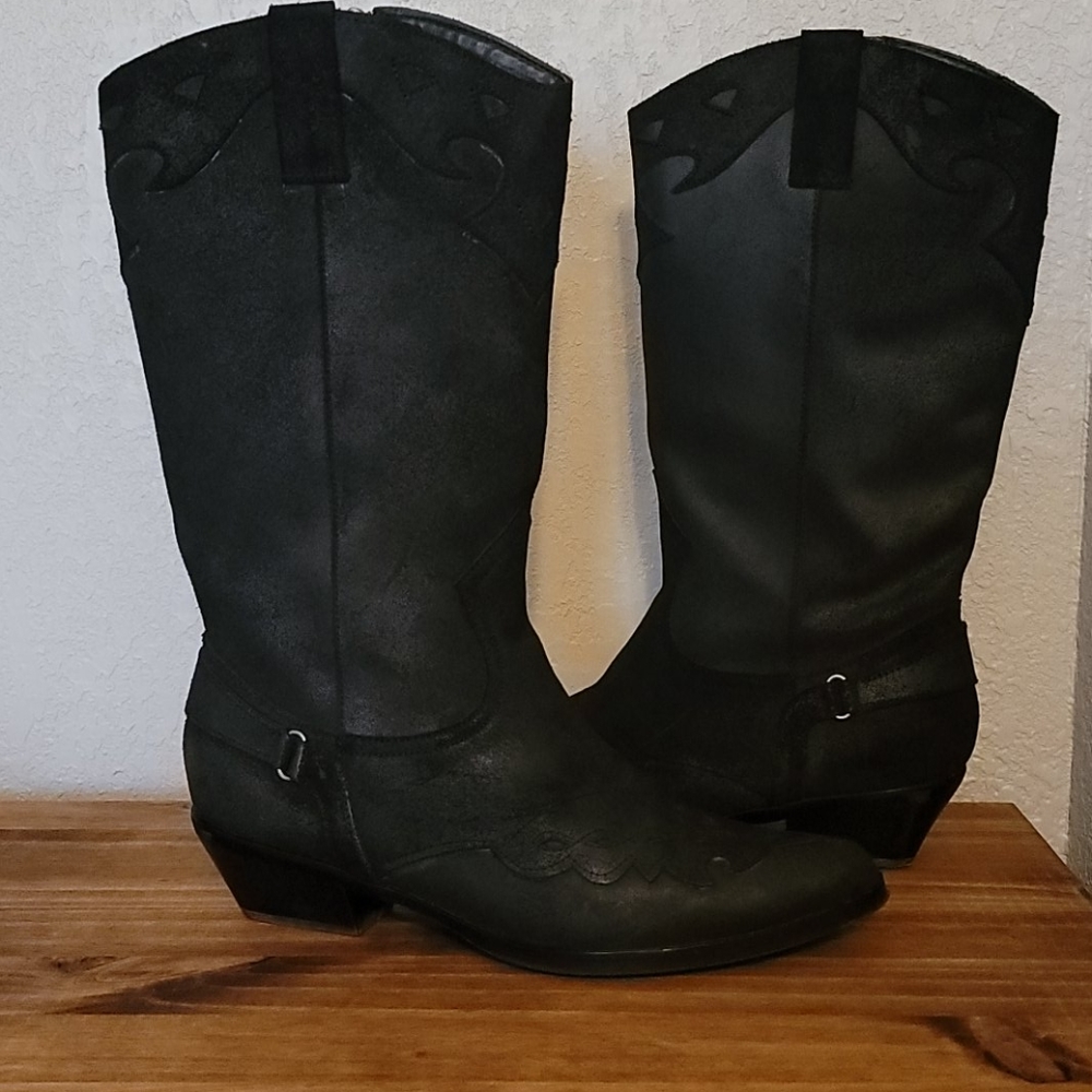 Reba suade Cowgirl boots